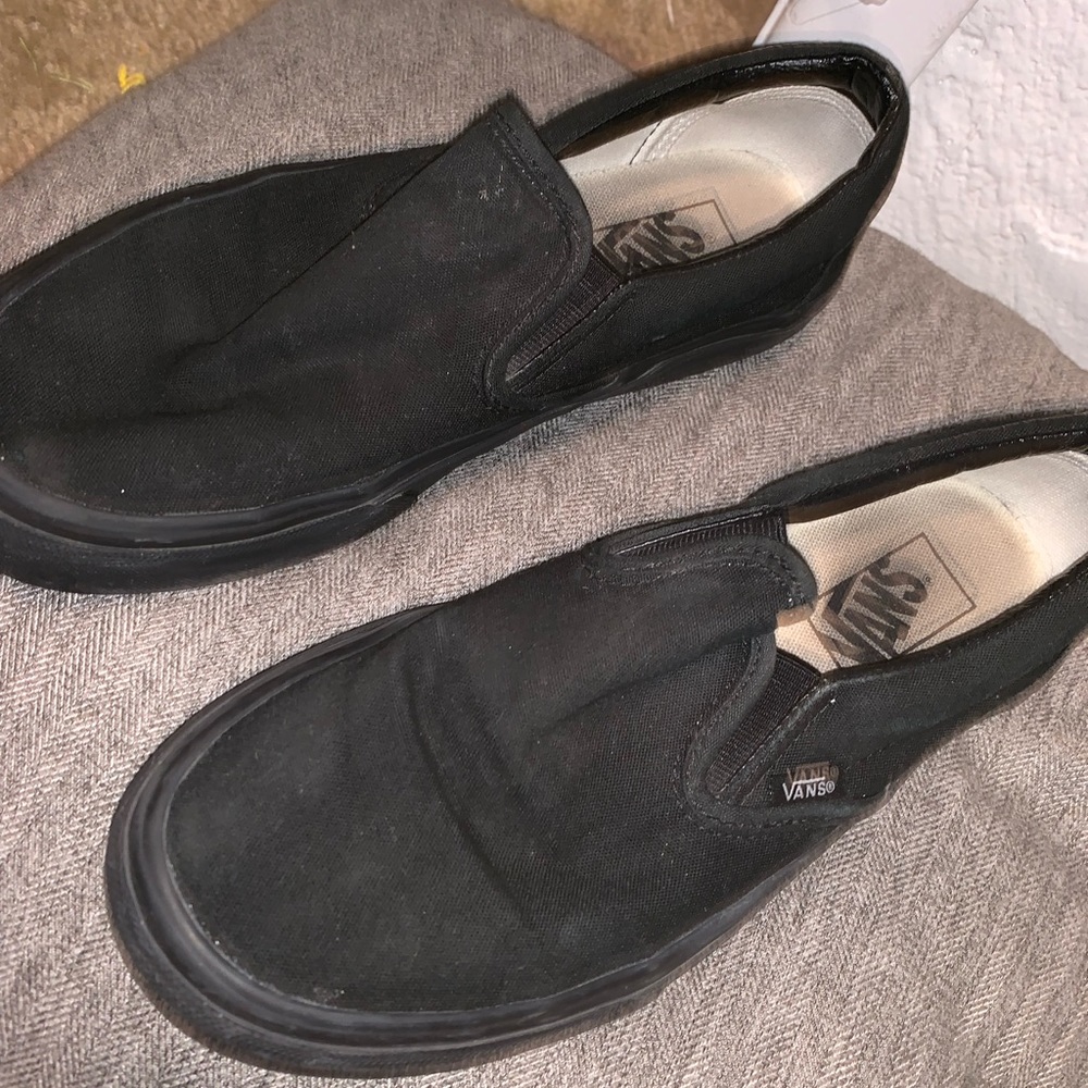 Vans - Picture 2 of 3